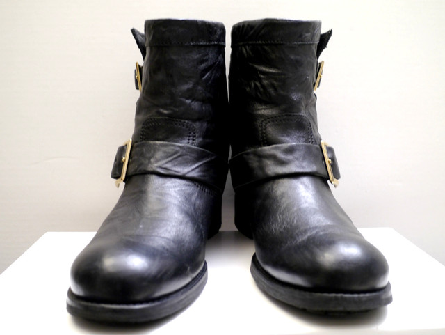 16美品 Jimmy Choo ジミーチュウ 247 Biker レザー エンジニア ショート ブーツ 黒 36 5 3シーズン着用可能の便利な定番エンジニア Dearlive Tokyo ディアライブ東京