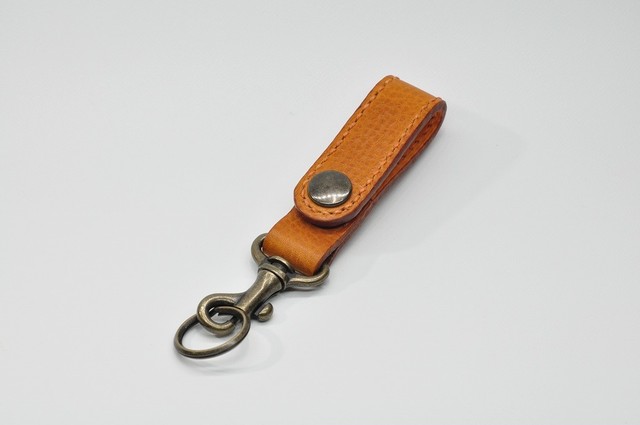 ヌメ革フォトキーホルダー 手作り革工房 Leaf