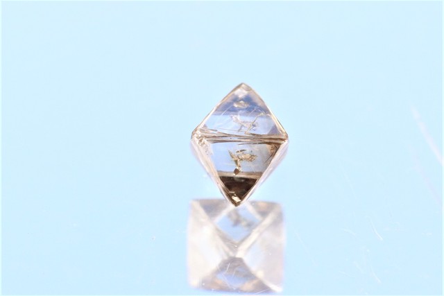 「ソーヤブル」原石 〇天然ダイヤモンド 〇ブラウン 〇0.25ct