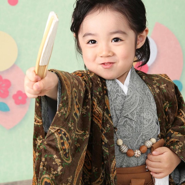 七五三 着物レンタル フォセットオリジナル 古今 男の子 2歳 3歳 和装 おしゃれ 七五三レンタル 七五三着物 袴レンタル お宮参り 着物レンタル 男児着物 撮影 ブラウン 七五三着物 S147 D319 記念日を彩るトータルスタジオフォセット ネットショップ