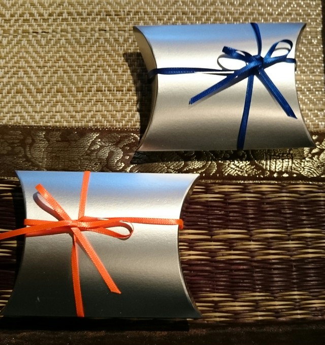 ジュエリー ラッピングケース 箱 リボン 大人の天然石 アクセサリー材料パーツshop ぶらんぴじゃっと