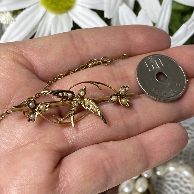 限定sale 6 24 金 までお値下げ中 イギリス1900年前後アンティークブローチ 15金 ツバメ クローバー デイジーリング アンティークジュエリー Daisyring