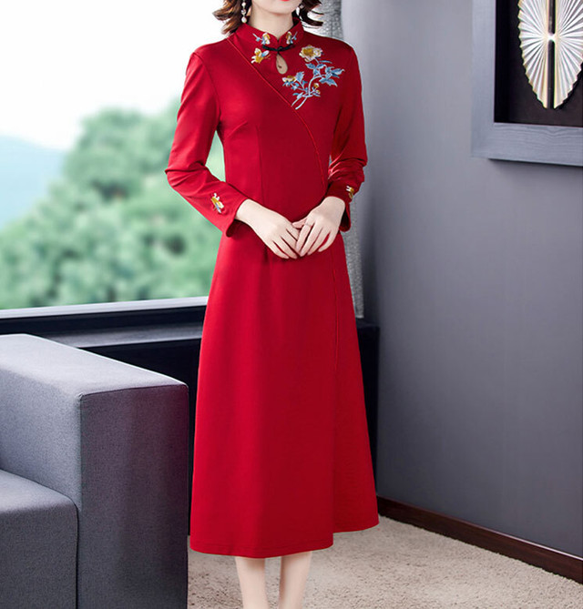 チャンピオン チャイナドレス ワンピース 上品 雅なデザイン ロング丈 長袖 チャイナ服 普段着 舞台 衣装 民族 中国風 Zl191 メール便なら送料無料 Www Songtainews Net