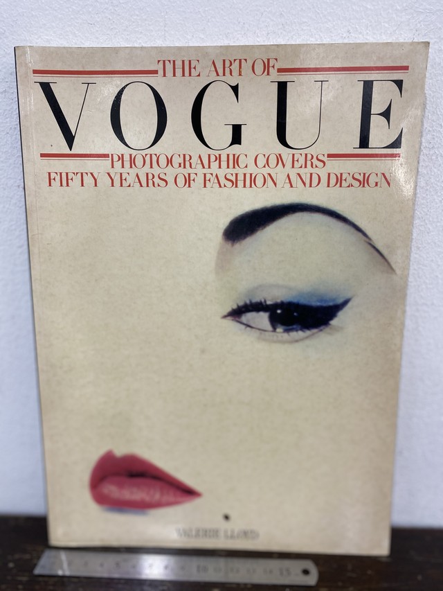 洋書 ヴォーグ50年間カバー集 The Art Of Vogue Photographic Covers Zbooks