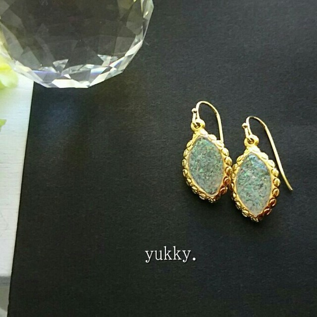 京都オパール 胡粉 レジン ピアス イヤリング ゆきんこしょっぷ Yukky アクセサリーショップ