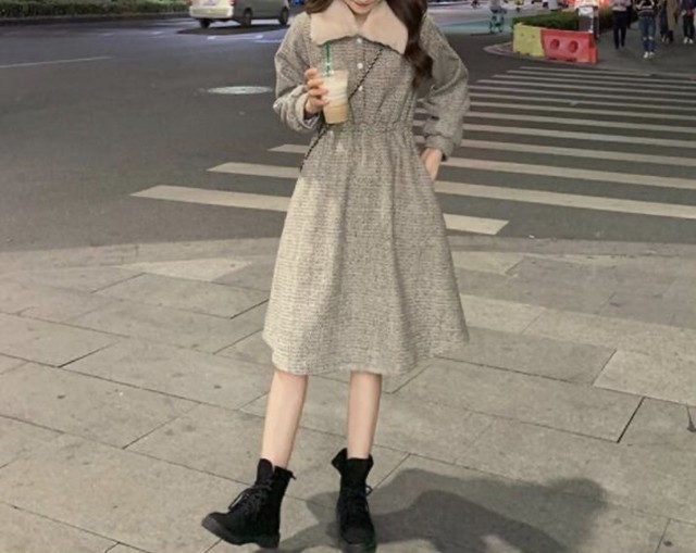 ファー襟付クラシックワンピース 可愛い 人気 トレンド ガーリー 大人 デート 切り替え ふわふわ ファー Aラインワンピース レトロ風 Me ﾐｰ