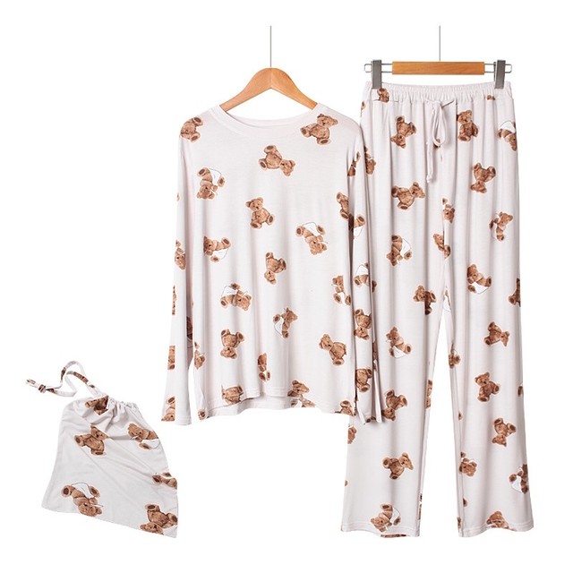 たっぷりクマさん 柔らか気持ちいいパジャマ 収納巾着袋付き3点セット 量産型 地雷 Princesshyatt 量産型地雷 系原宿系パンクストリートブラック韓国系厚底リュック