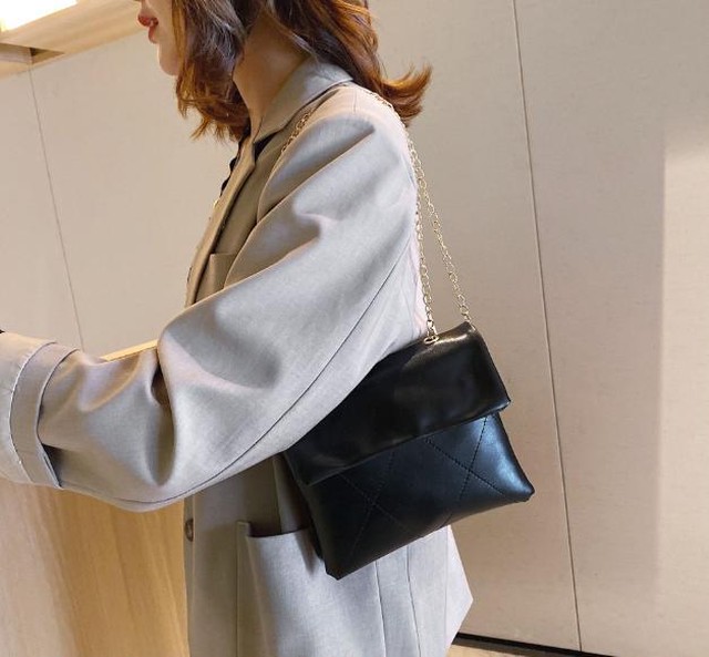 新品 ショルダーバッグ レディース クラッチバッグ 3way 黒 かわいい 小さめ かばん Syuu