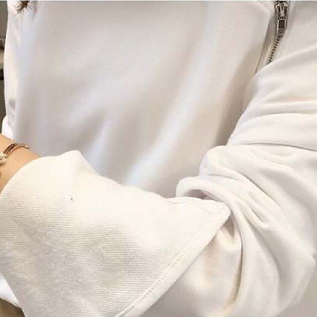 秋 冬 個性的 ワンショル風 長袖 大きいサイズ ロングtシャツ ロンt トップス フード付き スリット入り ワンショルダー 新作 19 お取り寄せ Ma0048 Brutal Beauty Fashionstore レディース ウェア オススメ コーデ 通販