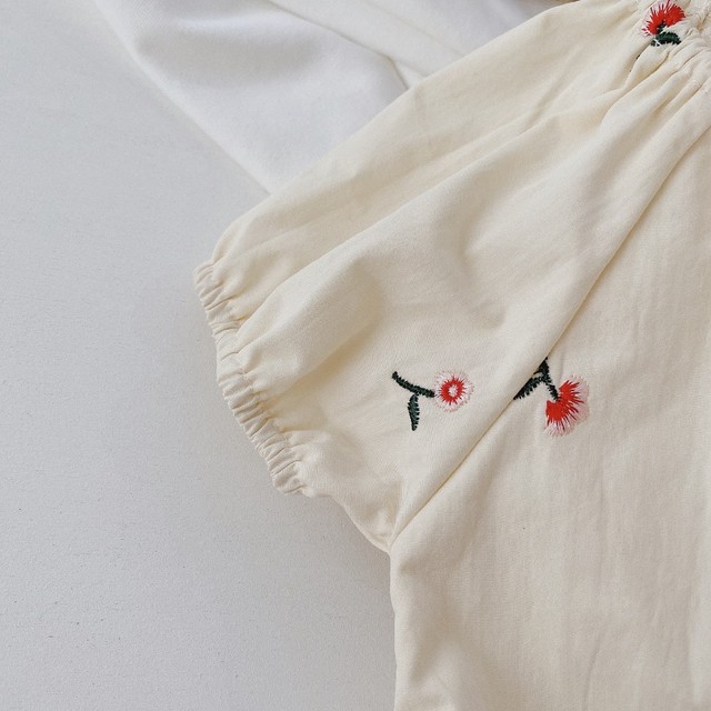 送料無料 即納有 ボンネット付き 花刺繍 半袖 ロンパース 海外子供服 海外ベビー服 花柄 帽子 女の子 お出かけ Eichel