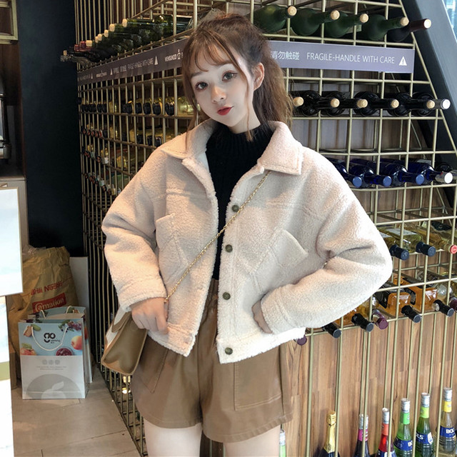 ジャケット レディース 冬 ブルゾン レディース 冬 ボアジャケット レディース 冬 ボア もこもこ ショート丈 ホワイト 白 ピンク バックボタン かわいい シンプル Evergreen