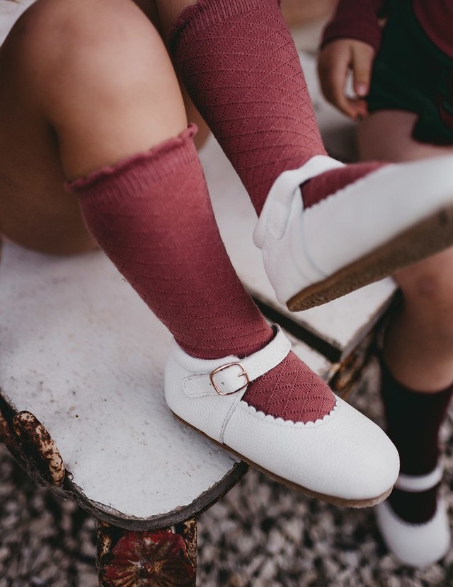 ベビー服 女の子 ハイソックス Picnic Knee High Socks Rose From Aotearoa ニュージーランドのベビー服