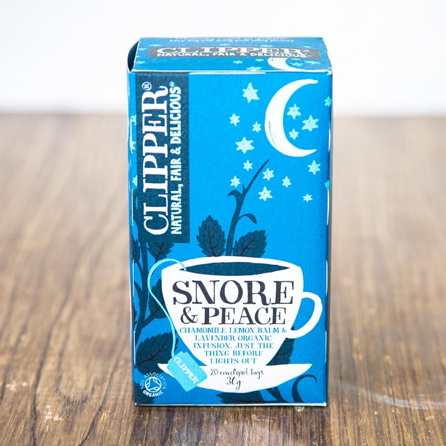 クリッパー オーガニック ハーブティー スノア ピース 睡眠前のベッドタイムティーとして カモミールが心地よい眠りを誘います ノンカフェイン Coffee Snack Mog Squared Works