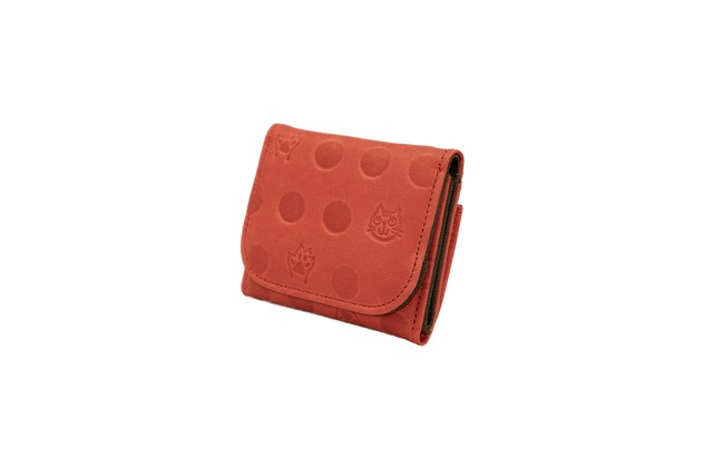 Atelier Kyoto Nishijin/ねこと肉球の型押しが可愛い・牛革・手乗りコンパクト財布・赤丹(あかに)・日本製