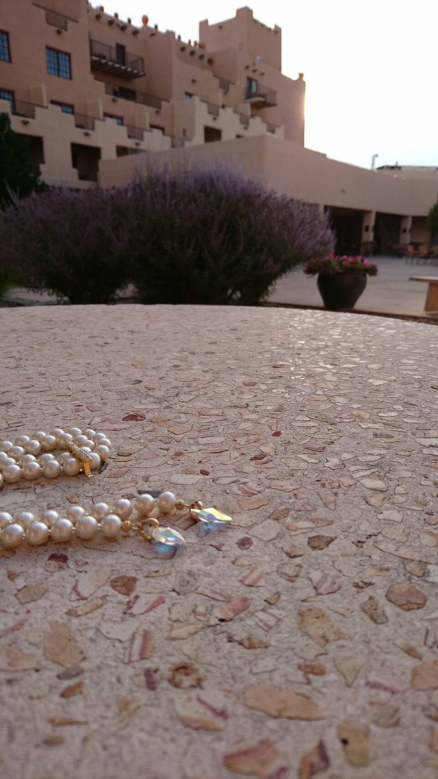 ティアドロップネックレス シャイニーパール C G To Shine 光り輝くように