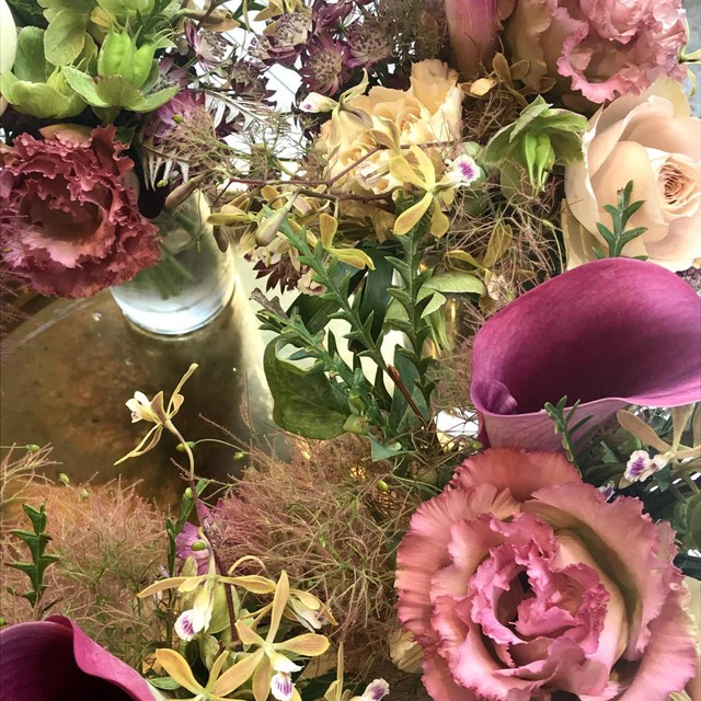 季節の花 ブーケ ベージュxパープル ブルー系 Bloemen Van Sayori ブルムン ファン サヨリ