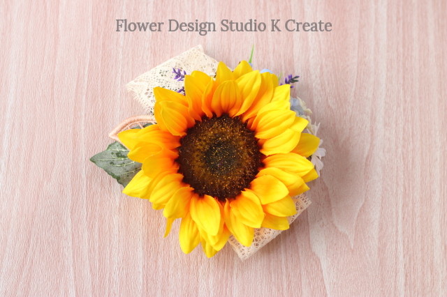 ウェディング 発表会に ヒマワリとマーガレットのヘアクリップ 向日葵 おでかけ 浴衣 黄色 ひまわり 髪飾り Flower Design Studio K Create