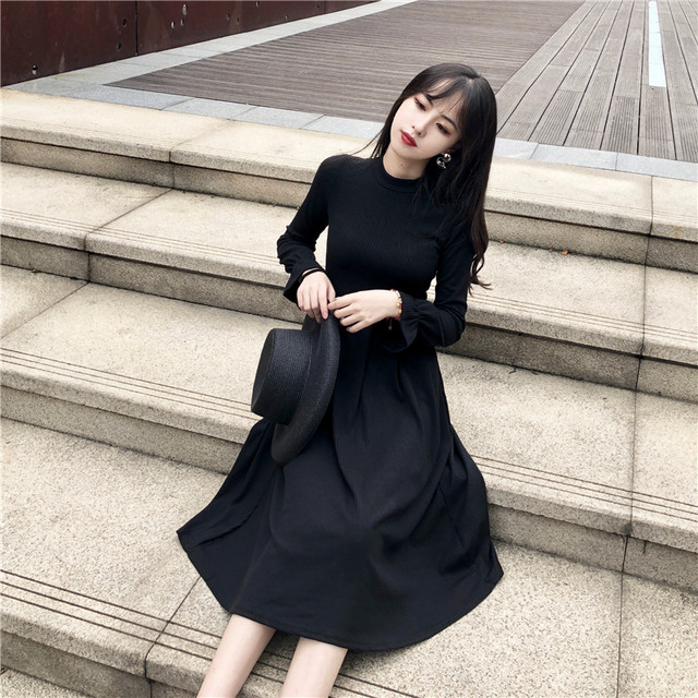 送料無料 ハイネック ワンピース 長袖 ひざ丈 タック フレア トレンド 流行 レディース 秋冬 ブラック ａ611 La Vie En Rose