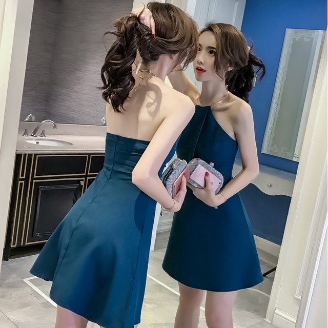 全3色 ホルターネックワンピース ミニ丈 セクシー エレガント 二次会 お呼ばれ お出かけ ノースリーブ ハイウエスト 無地 Arroser