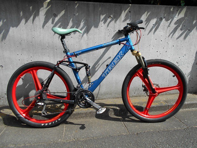 Sold Out Trek Liquid 55 Mtb マウンテンバイクカスタム自転車 Arthlete Bicycle カスタム デザイン
