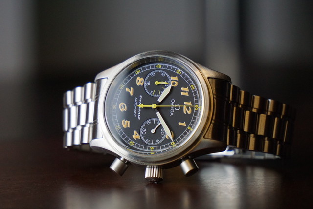 ミリタリー オメガ ダイナミック 5240 50 175 0310 クロノグラフ 黒文字盤 1995 1997年製 6522 Watch Factory Vizio