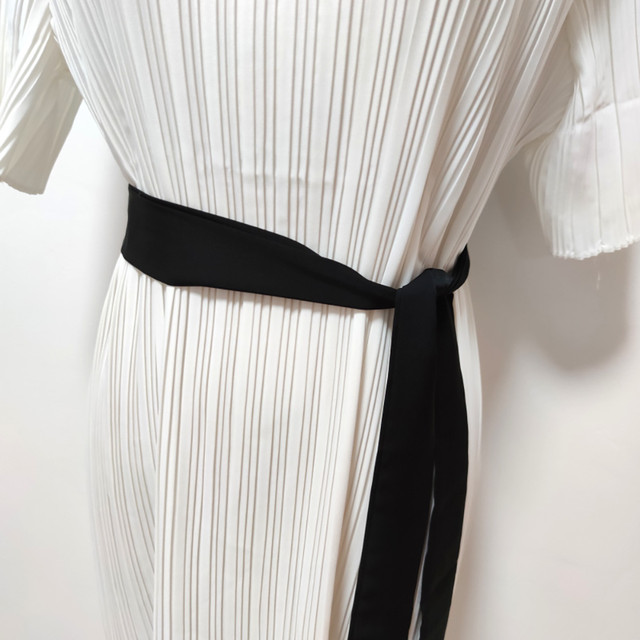 取寄 ドレス ワンピース ロング丈 プリーツワンピ ウエストリボン バイカラー ラウンドネック 5分袖 お呼ばれ 代 30代 40代 50代 Dbl2501 Leicloset