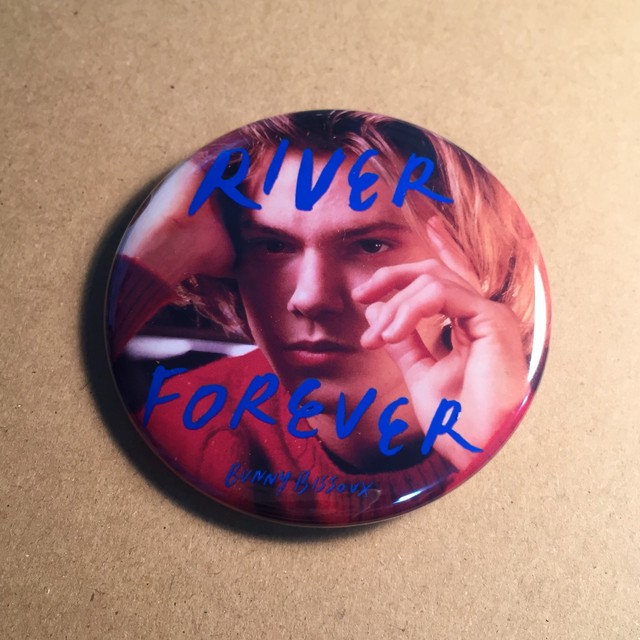 River Forever 57mm 缶バッジ Bunny Bissoux