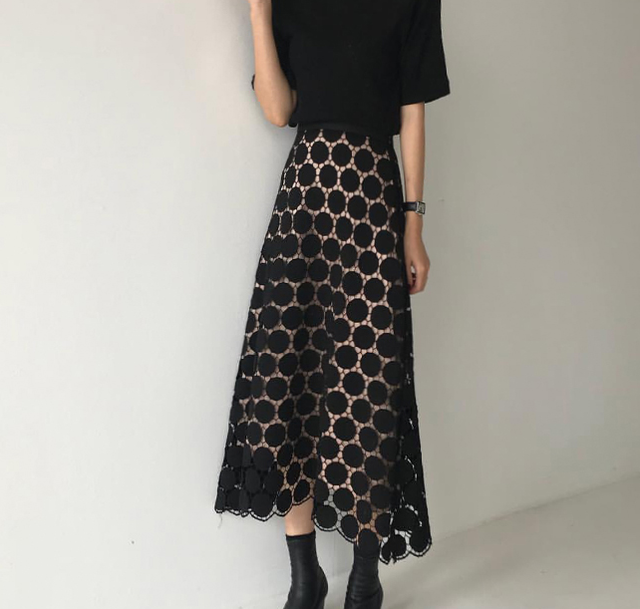 水玉柄ロングスカート ハイウェスト ａライン カットレース ミモレ丈 春夏秋 モダン Morecute
