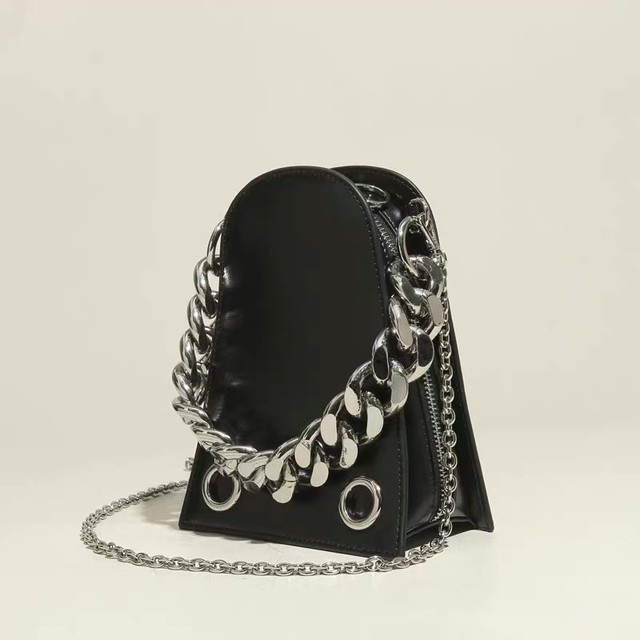 thick chain bag