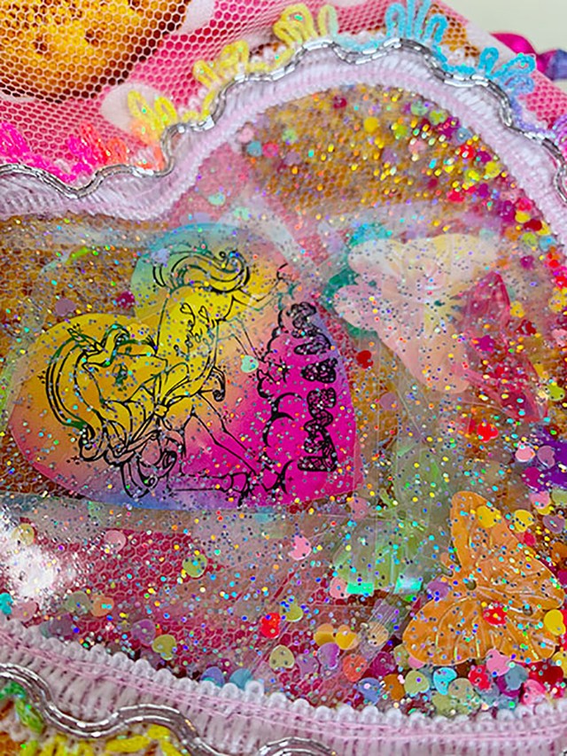 キラキラハートの巾着ポーチ ビスケット Pink Love A Lot Arika Nico