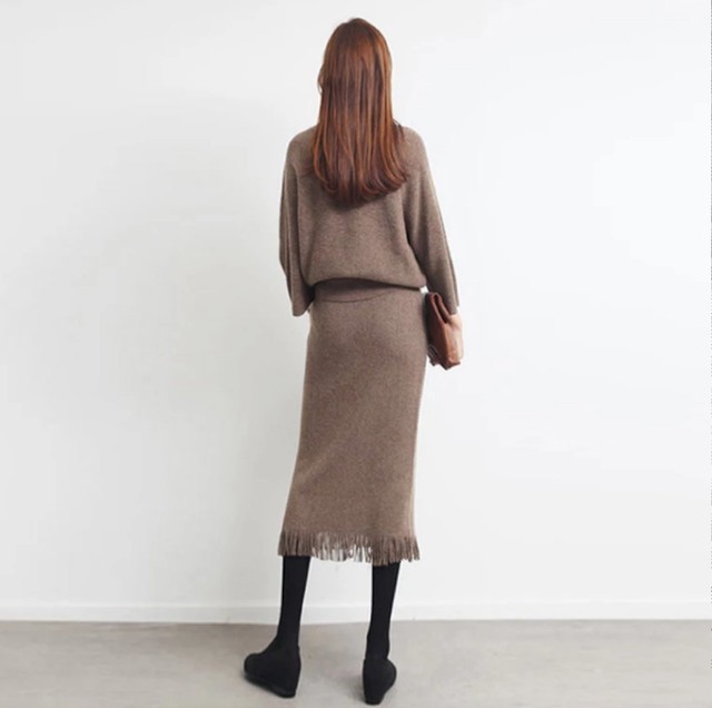 2点セット タートルネック セーター プルオーバー 裾フリンジ ニットスカート セットアップ ニットセットアップ 袖コンニット セーター ニットスカート ブラウス シャツ トップス カットソー お呼ばれ チュニック レディース 体型カバー 1218 Sayurio レディース