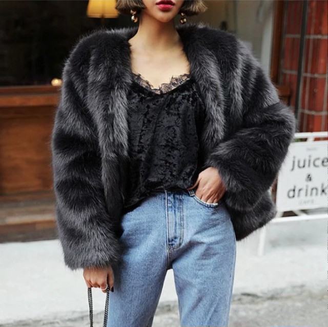 送料無料 フェイクファージャケットノーカラー フェイク ファーコート レディース ショート丈 エコファー ジャケット カーディガン アウター エコファー ボア 黒 ブラック エレガント フェミニン モード セクシー カジュアル 大人カジュアル 14 Sayurio