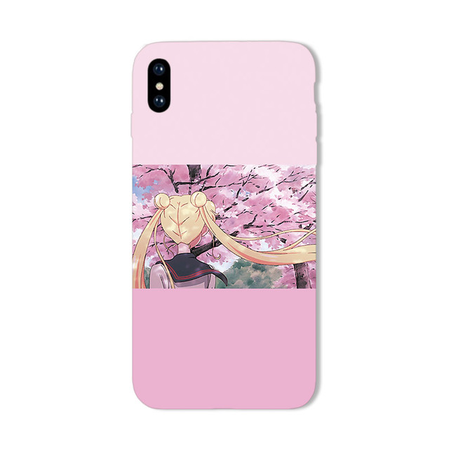 Iphoneケース 美少女戦士セーラームーン 月野うさぎ と桜