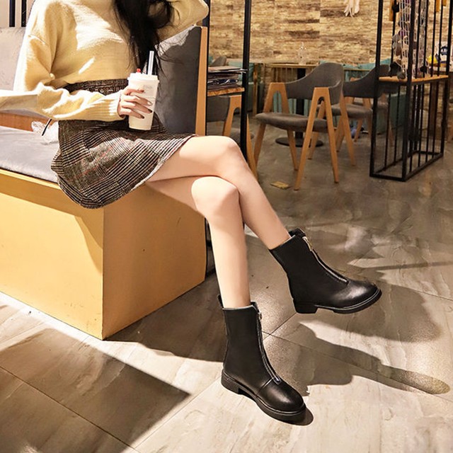 ショートブーツ 黒 レディース ぺたんこ フロントファスナー ブーティ 秋冬 ラウンドトゥ フラット Pu ブーツ Infini Arc En Ciel