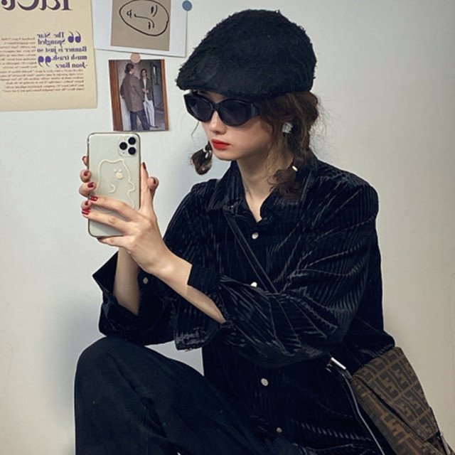 カジュアルシャツ ブラウス ベロア ストライプ ゆったり なめらか 長袖 黒 ブラック グレー ブラウン 春 秋 冬 通学 お出かけ シンプルコーデ 大人コーデ レディース 韓国 プチプラ Mikiko レディース韓国ファッション通販 Nucleo ニュークレオ