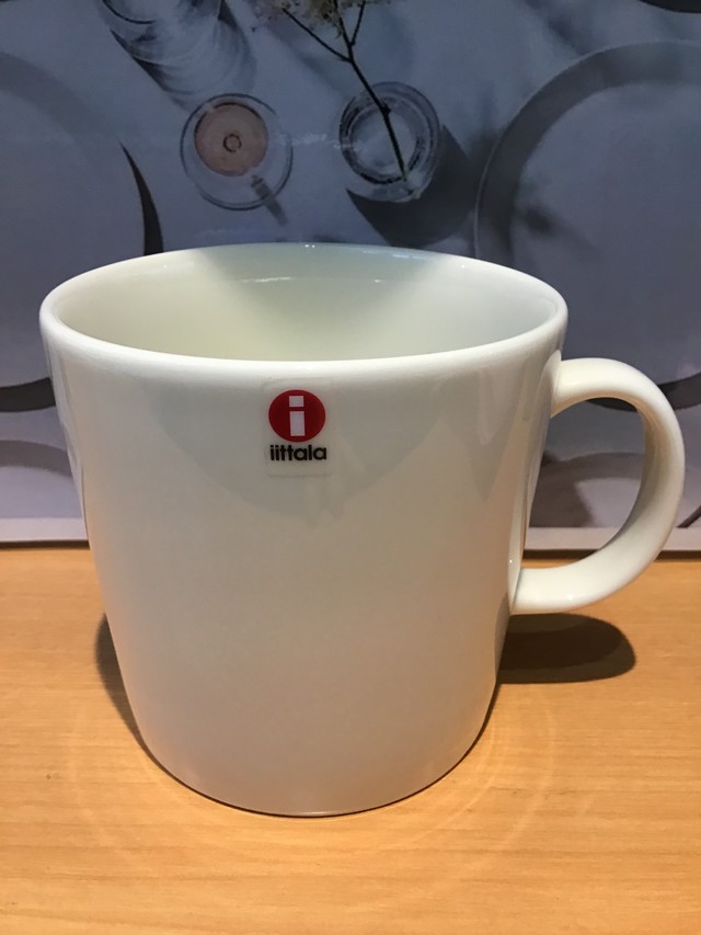 iittala マグカップ 0.4L ホワイト