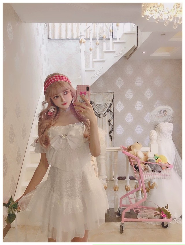 白 ワンピース フリフリ ガーリー ロリータ 原宿 姫 ホワイト リボン ハート ビジュー ミニ ドレス オフショルダー Loveysmileshop