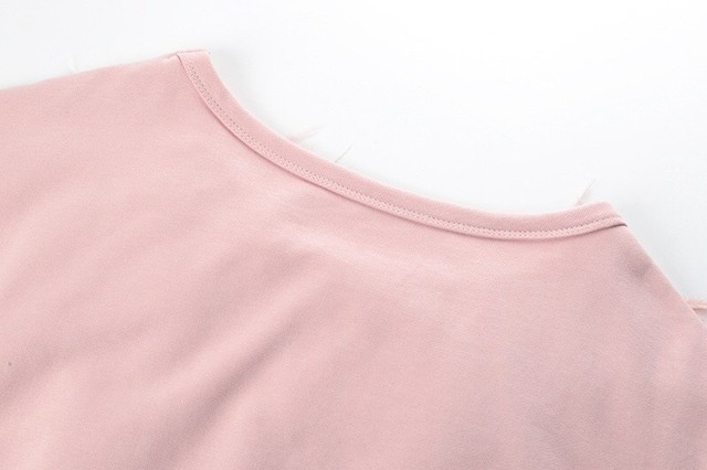 Pullover27 ピンクフェザー スウェット プルオーバー 韓国 原宿 取寄商品 Milky Honey ミルキーハニー Pullover27 ピンクフェザー スウェット プルオーバー 韓国 原宿 取寄商品 Milky Honey ミルキーハニー