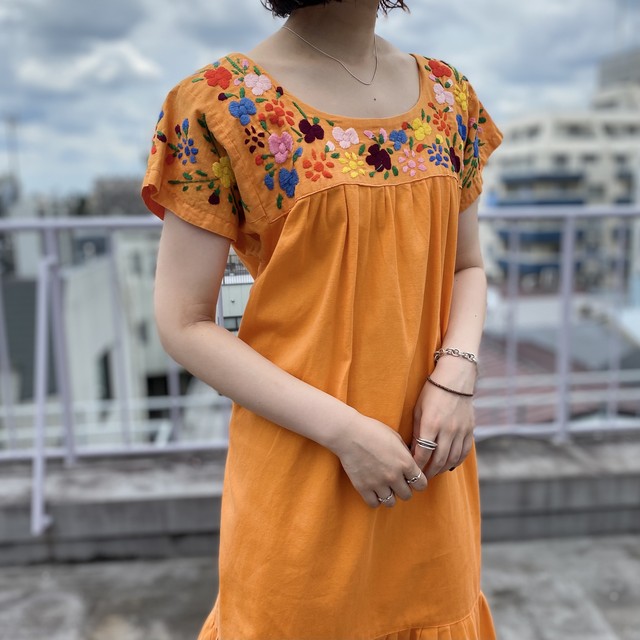 派手にお洒落を メキシカン刺繍 ワンピース オレンジ 花柄 Slat Albatross Isla Vintage
