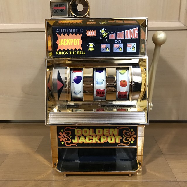 ニューヨーク購入 Golden Jackpot スロットマシン レトロなデザイン Honey Antique ヴィンテージ アメリカン雑貨 アンティーク アメトイ インテリア小物 ミールトイのお店