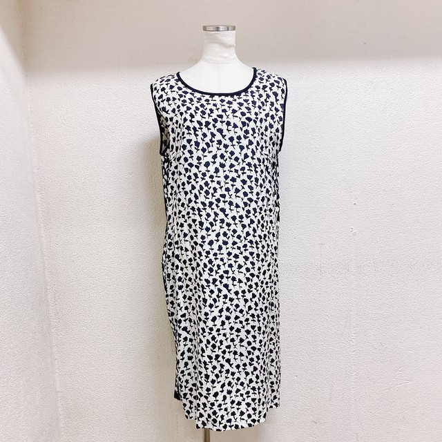 マックスマーラ ノースリーブワンピース 白黒色 花柄 Maxmara Uta