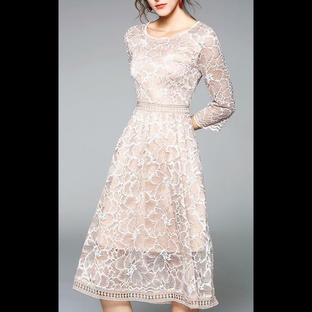 総レースワンピース 結婚式 楽ちんコーデ 女子会 シンプル 二次会 パーティー ドレス ロング 七分袖 大きいサイズ ベージュ 春 夏 ひざ丈 韓国アパレル 通販サイト ネットショップ Amour