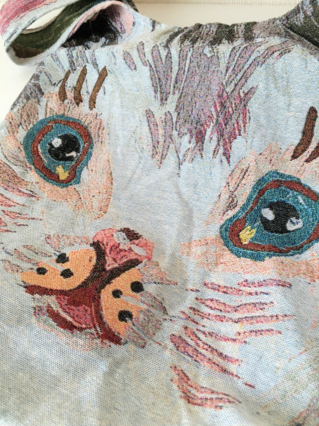 ナタリーレテ ジャガード トートバッグ 白うさぎの顔 ホワイト Loosey Goosey