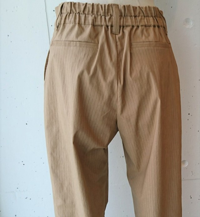 キャメル ピンストライプパンツ Tira Vento