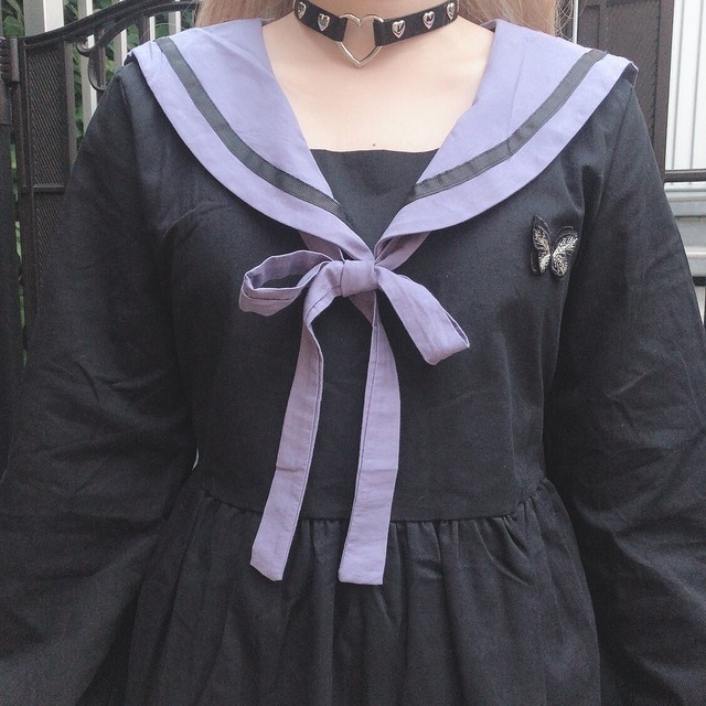 胸蝶ワッペンボウタイセーラーワンピース Burlesque