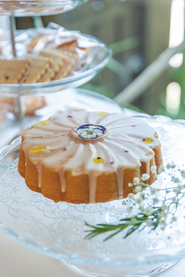 花ケーキ お祝用 Pomponchouchou 花と菓子と ポンポンシュシュ ハナトカシト