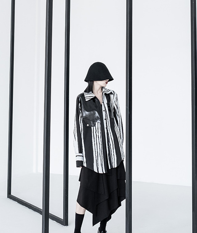 Top Mode ジャケット アウター 異素材 ストライプ バイカラーレディース 個性的 おしゃれ シック トレンド クール モダン モード系 モノトーン Bitter ブラック 黒 Chi15 Top Mode