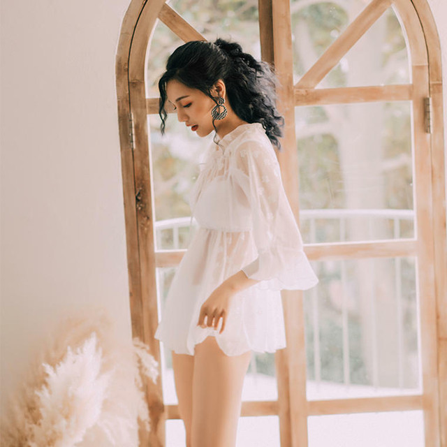 夏 レディース 水着 ワンピース タンキニ ビキニ ワンカラー 白 体型カバー ママコーデ 3ピース 清楚 キュート 可愛い 海 プール リゾート おしゃれ 韓国 きれいめ プチプラ Yn 5 2 Dress Sugar Moon