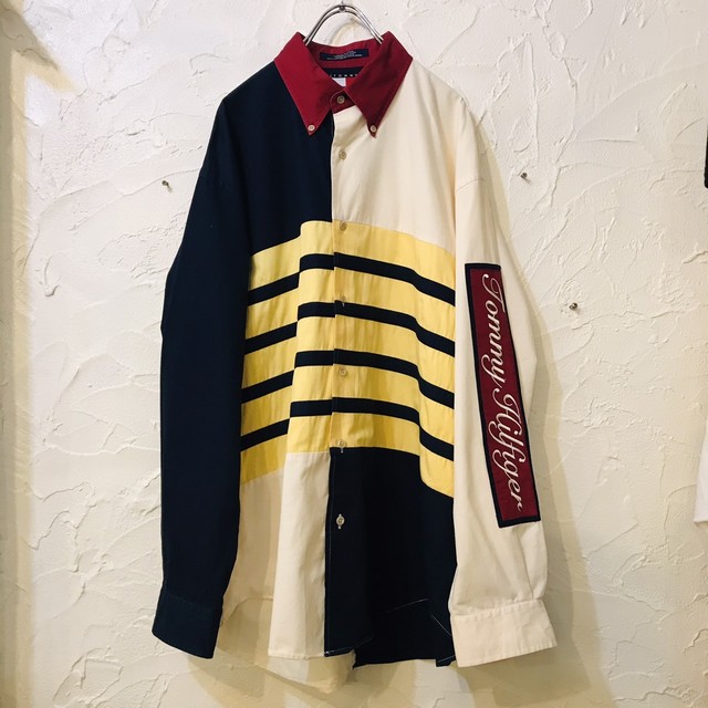 90 S Tommy Hilfiger トミーヒルフィガー 袖 ワッペン 筆記ロゴ 長袖シャツ Skrova