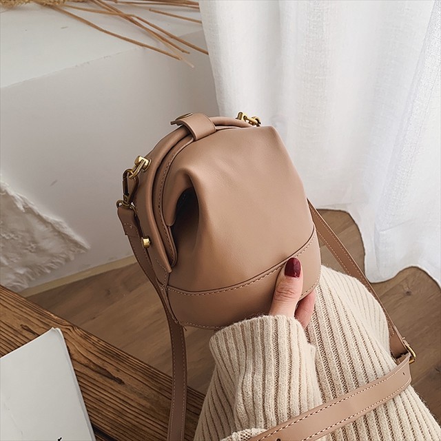 ミニバッグ ショルダーバッグ レザーバッグ 鞄 バッグ 肩掛け ポシェット 可愛い レディース レザーストラップ プレゼント 高級感 上品 可愛い 取寄 発送目安14 21日営業日 Laff Store 会社情報 納期の確認をお願いします